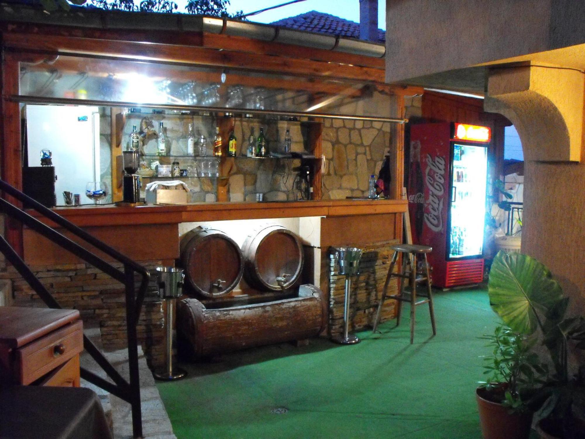 Family Hotel Ogi アセノヴグラト エクステリア 写真