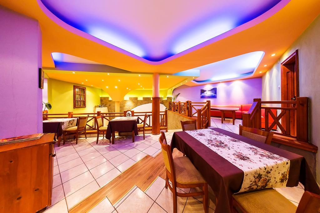 Family Hotel Ogi アセノヴグラト エクステリア 写真