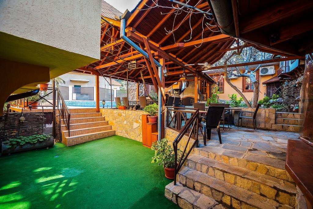 Family Hotel Ogi アセノヴグラト エクステリア 写真